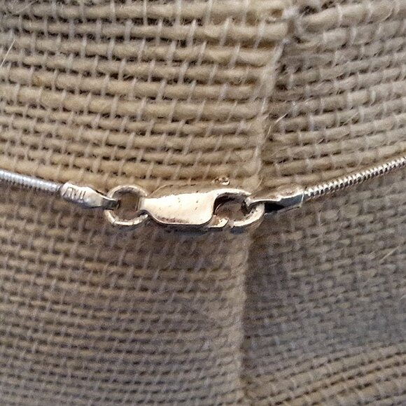 17" Sterling Siver 925 Pendant Necklace Lapiz Lazuli and Druzy Quarts Excellent - Picture 4 of 5